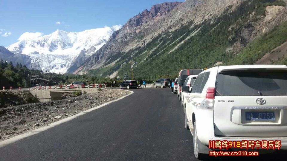 川藏线旅游包车