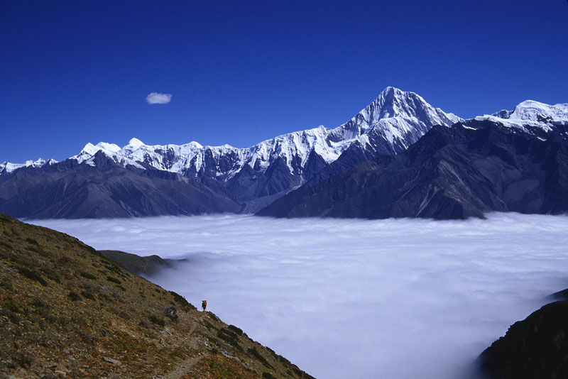 <a href=http://www.czx318.com _fcksavedurl=http://www.czx318.com target=_blank >川藏线旅游</a>